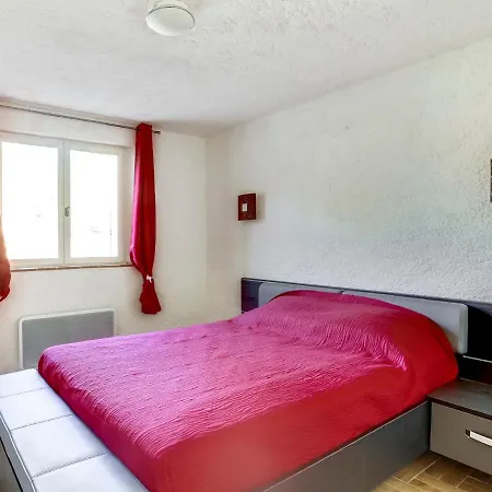 Chopin By Interhome * La Bouverie